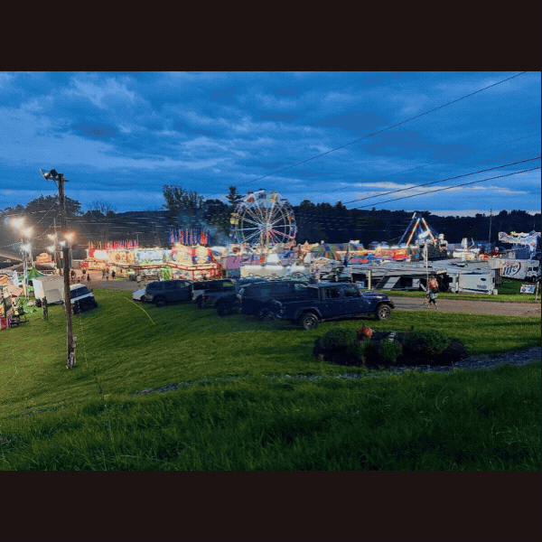 Slideshow of Sen. Baker & volunteers at Luzerne County Fair, Sen. Baker with Miss Luzerne County & Miss Luzerne County Runner-Up, Veterans Pavilion, and vendors
